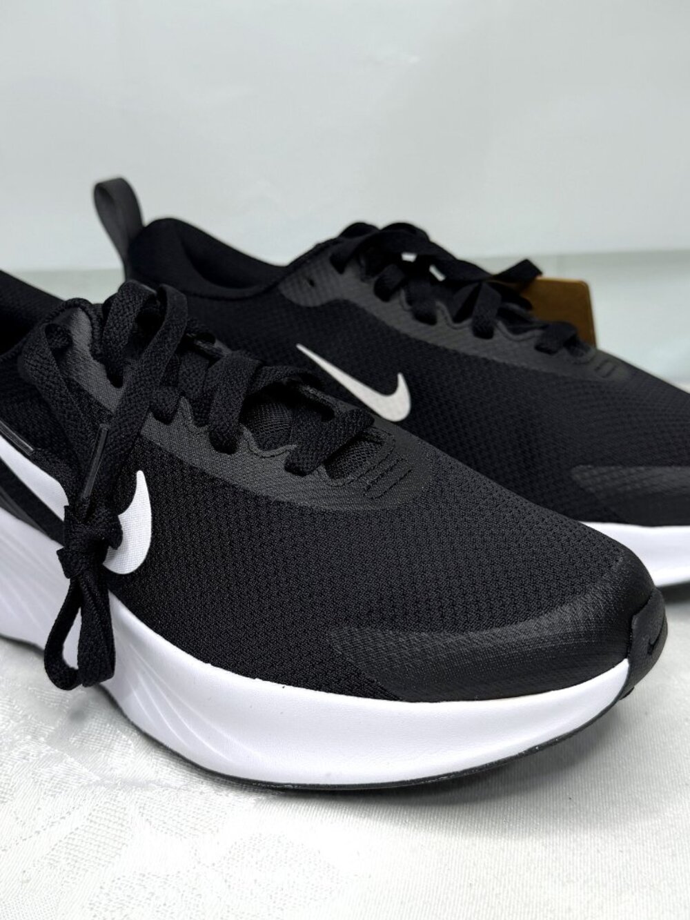 Nike Promina Black/White Running shoes FV5285-002 Men's Sz 7 / Women's Size 8.5 - Picture 6 of 9